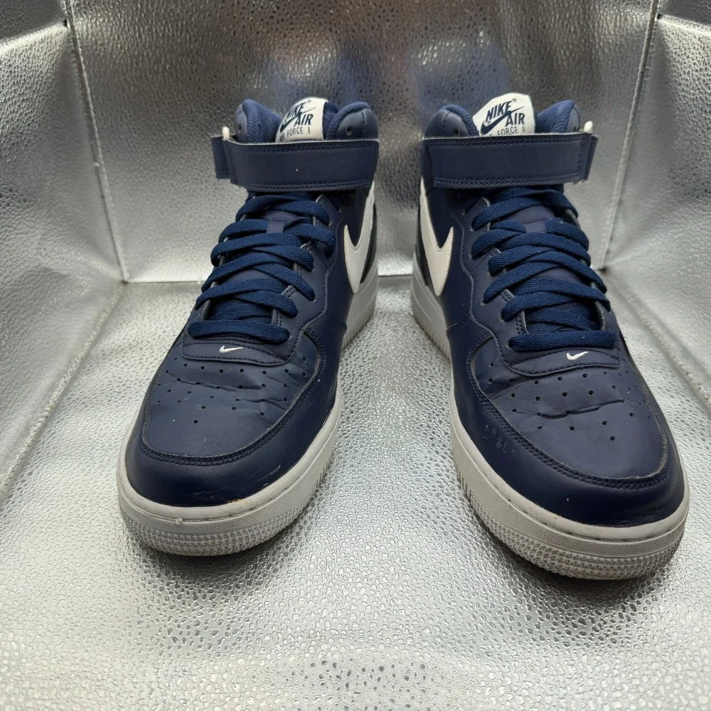 Size 10.5 Nike Air Force 1 '07 Mid Midnight Navy‎ Blue Mens Sneakers 315123-407